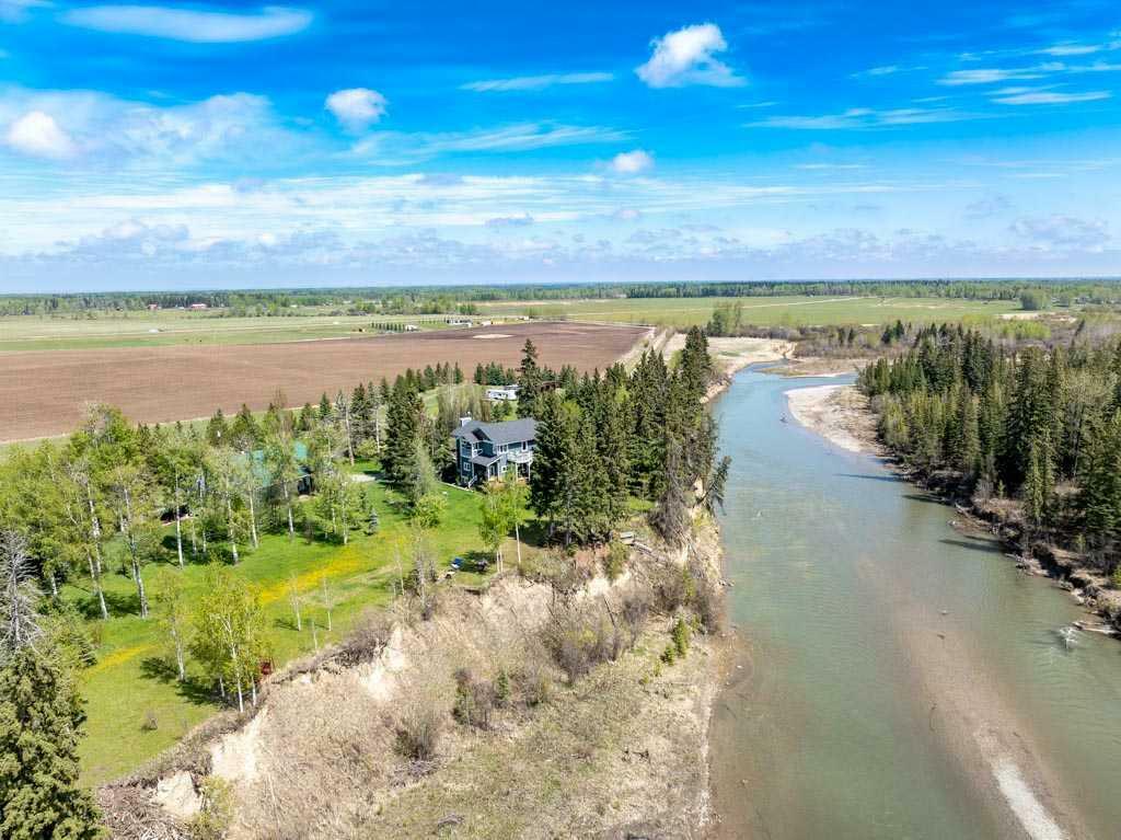 Property Photo: 374074 Range Road 6-2 AB T4T 2A3