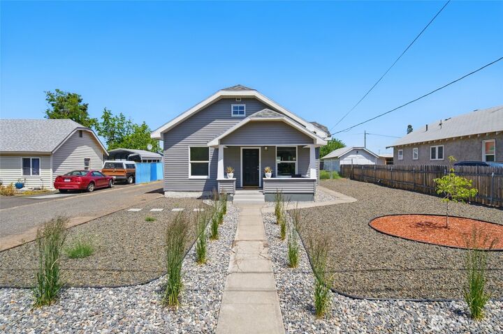 1128 W Elm Street  Walla Walla WA 99362 photo