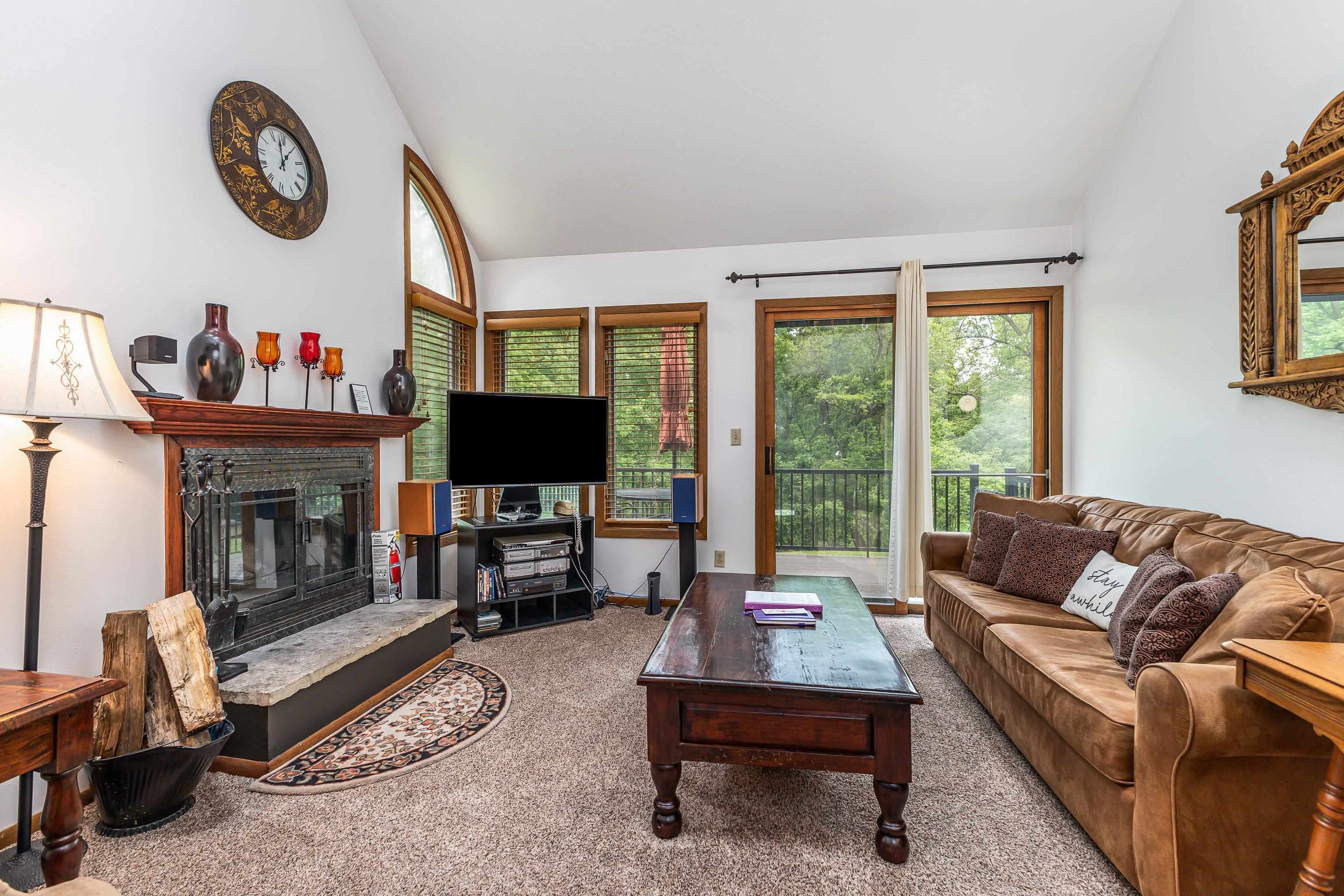 Property Photo: 23 Oak Glen Drive IL 61036