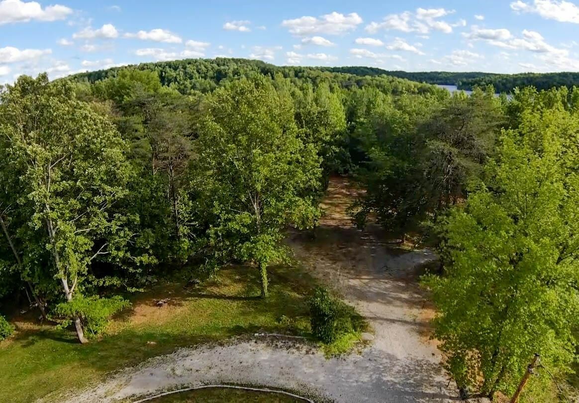 Property Photo: 933 Dug Hill Road KY 42726
