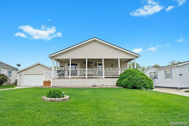 Property Photo: 4813 Othello Lane MI 48167