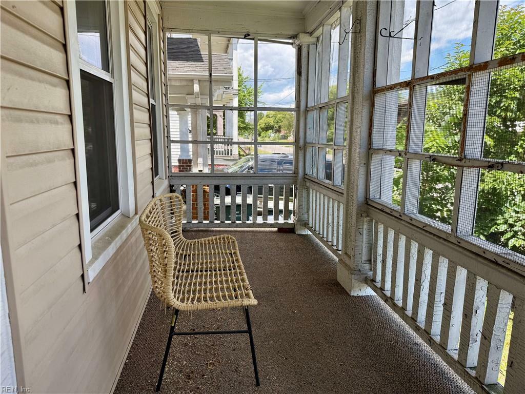 Property Photo: 307 W 30th St VA 23508