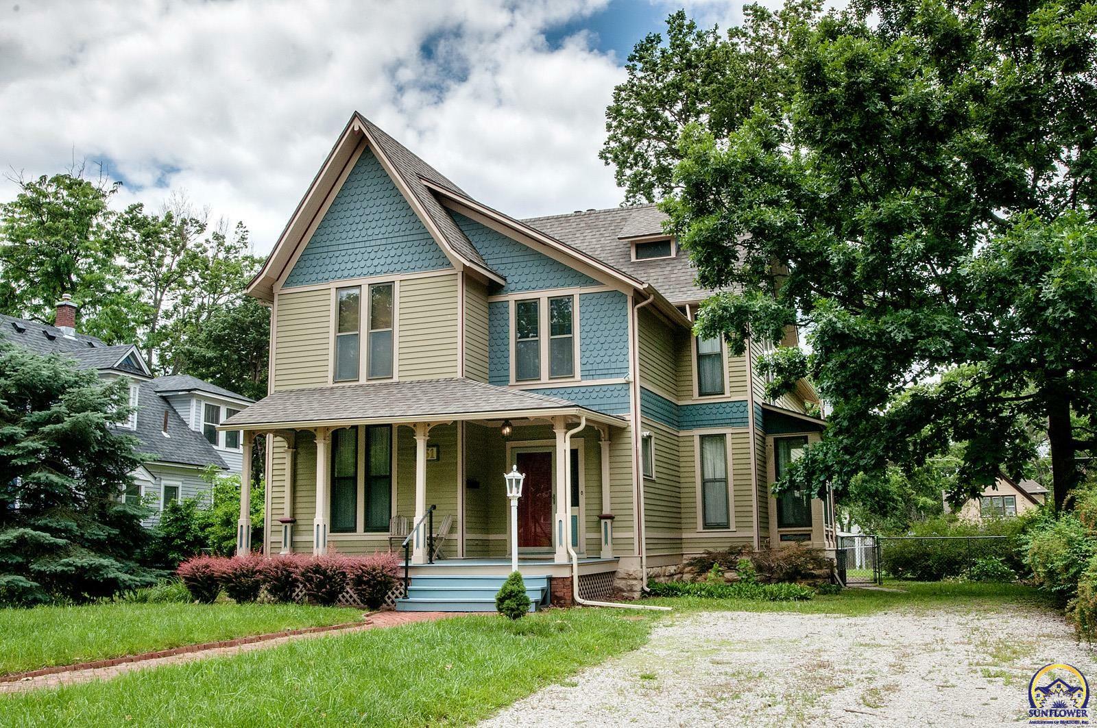 Property Photo: 131 SW Clay St KS 66606
