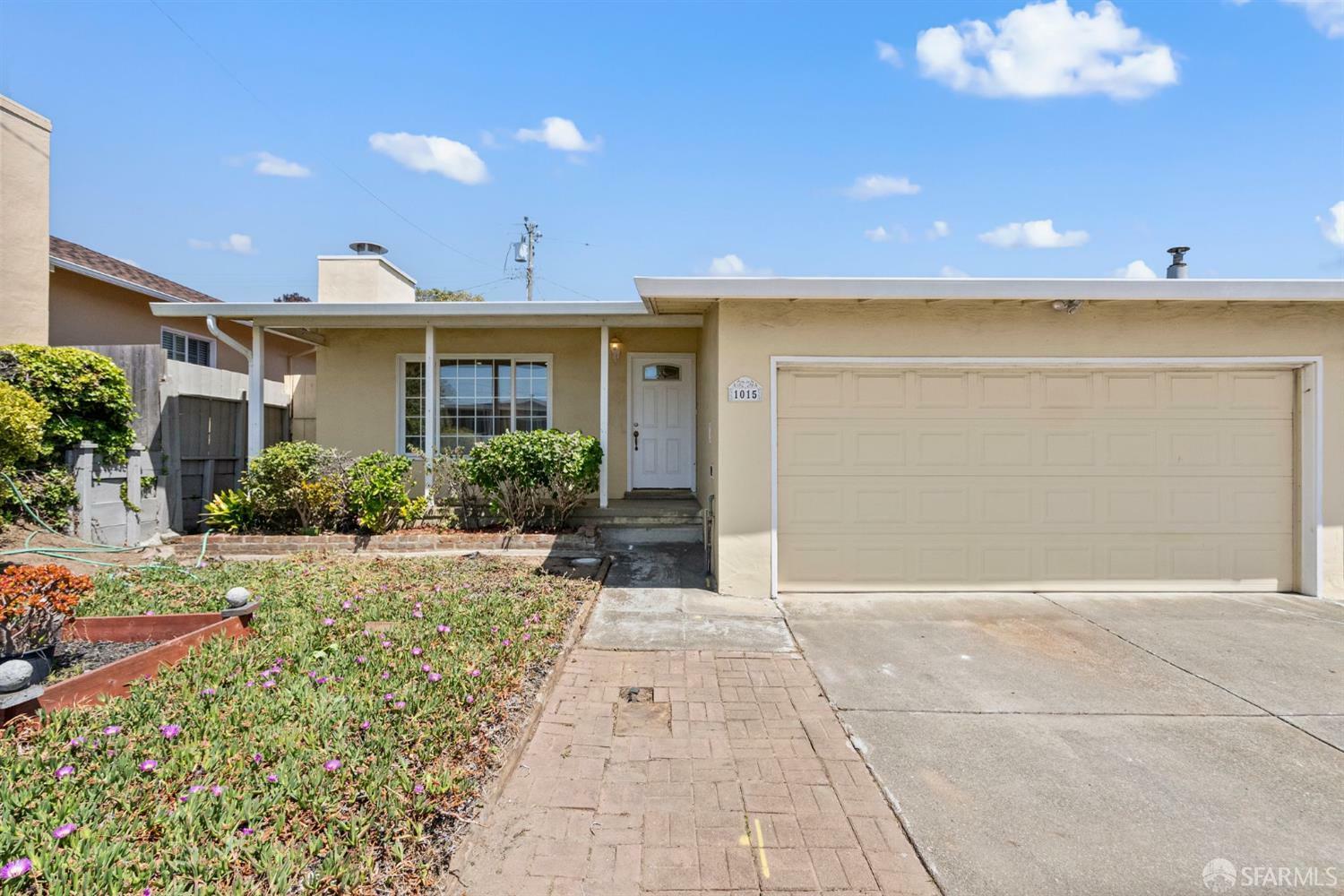 Property Photo: 1015 Sunnyside Drive CA 94080