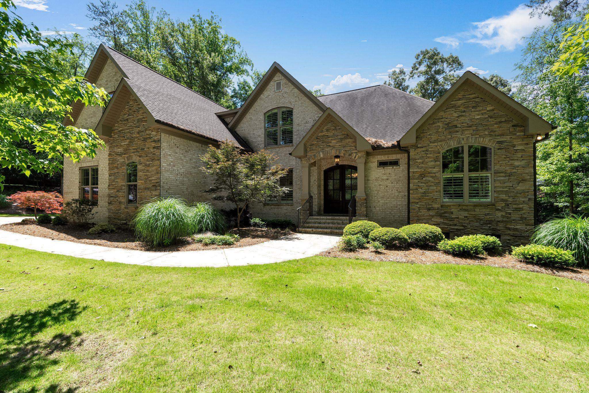 Property Photo: 127 Turnberry Drive SC 29306