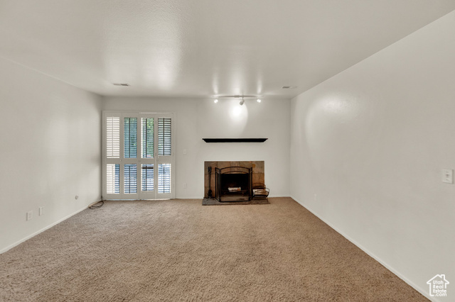 Property Photo: 5323 S 560 E D UT 84107