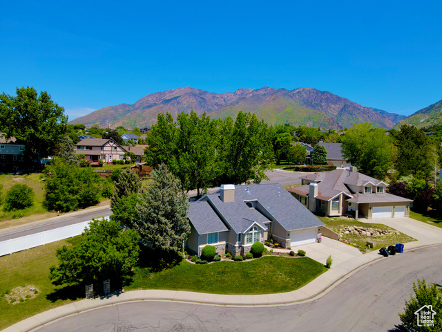 Property Photo: 2825 Elk Horn Ln UT 84093