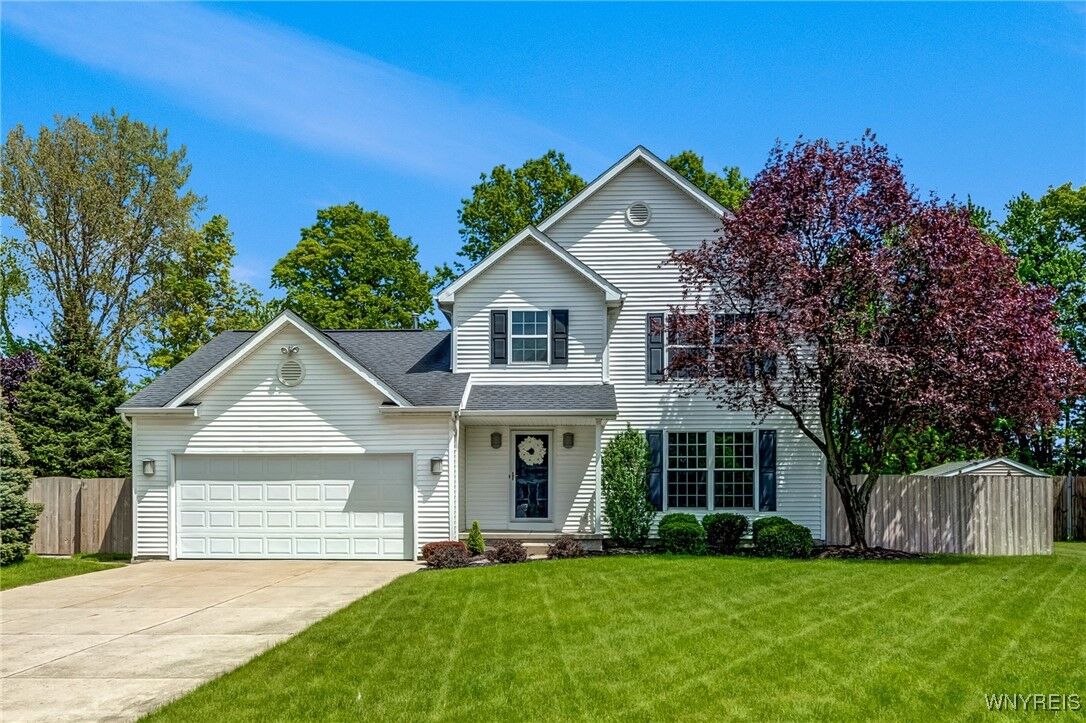 Property Photo: 7307 Erica Lane NY 14120