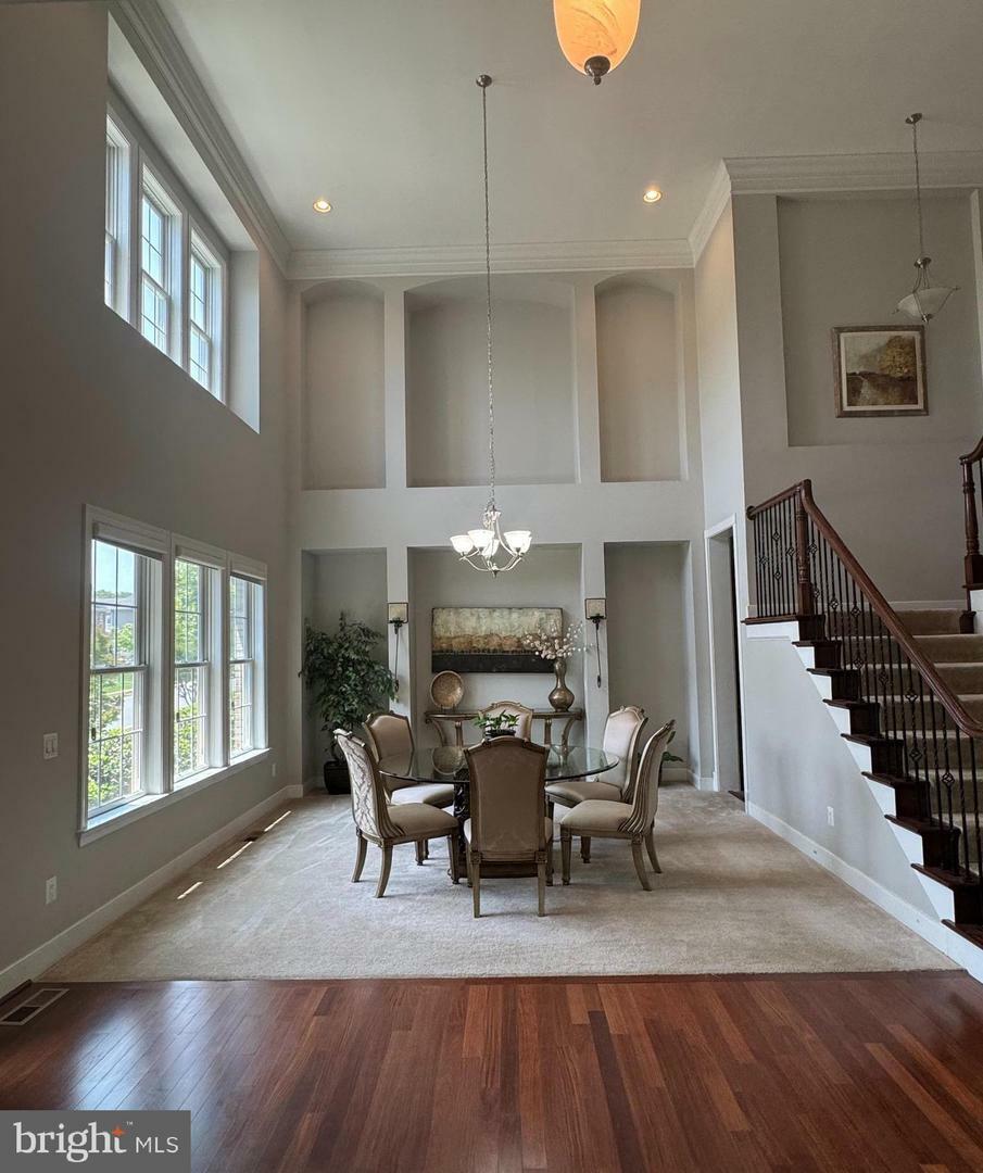 Property Photo: 21835 Knob Hill Place VA 20148