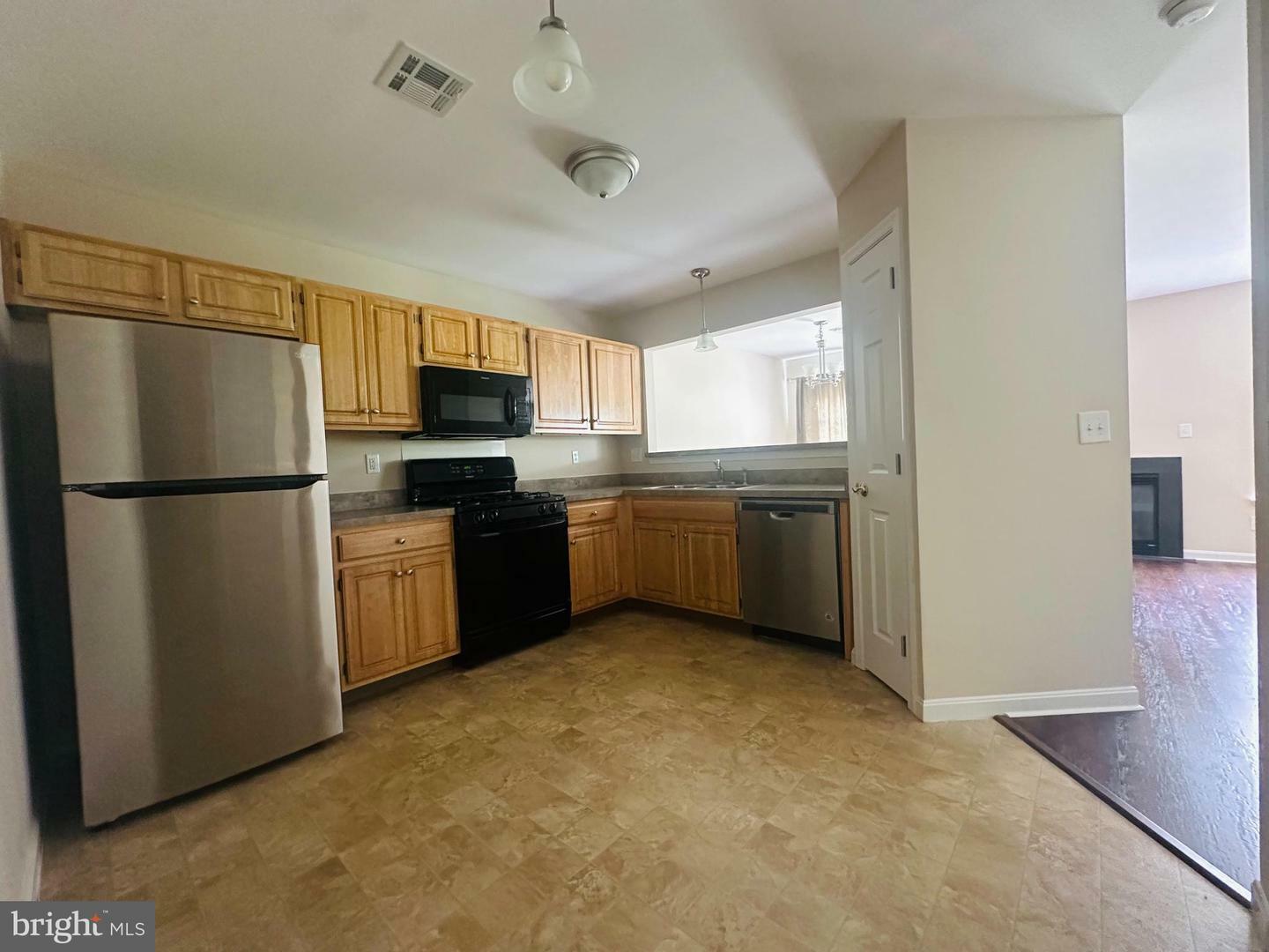 Property Photo:  135 Cardinal Lane  PA 17036 