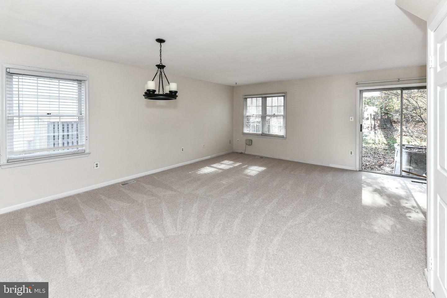 Property Photo: 14639 Stone Range Drive VA 20120