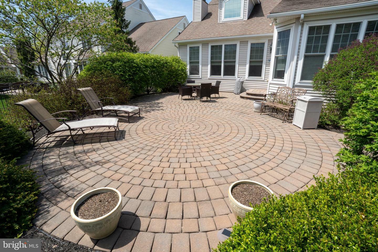 Property Photo: 905 Sloan Street PA 17543