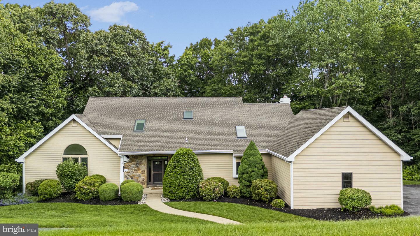 376 Harshaw Drive  Chester Springs PA 19425 photo