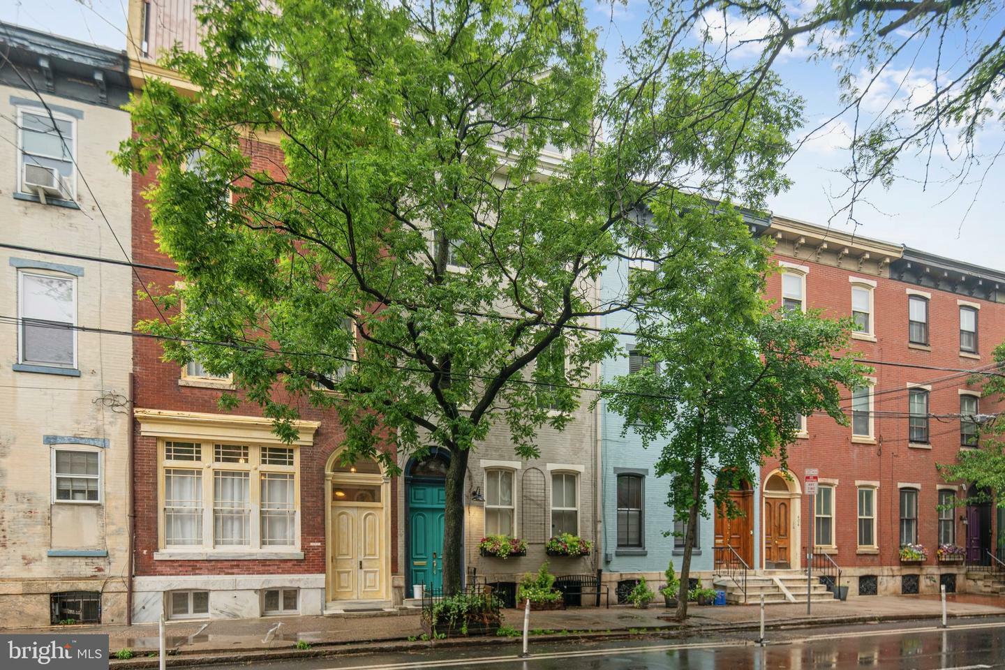 Property Photo: 408 S 22nd Street PA 19146
