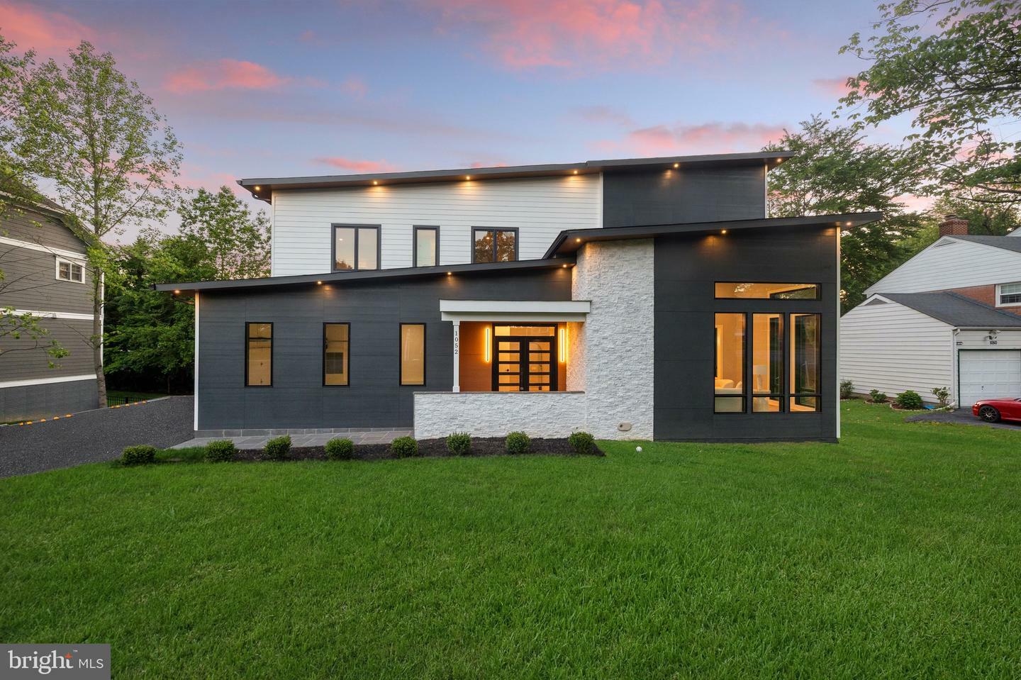 1052 Balls Hill Road  McLean VA 22101 photo