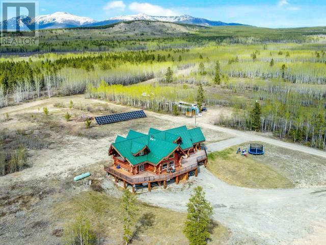 Property Photo:  947 Takhini River Road  YT Y1A 7A2 