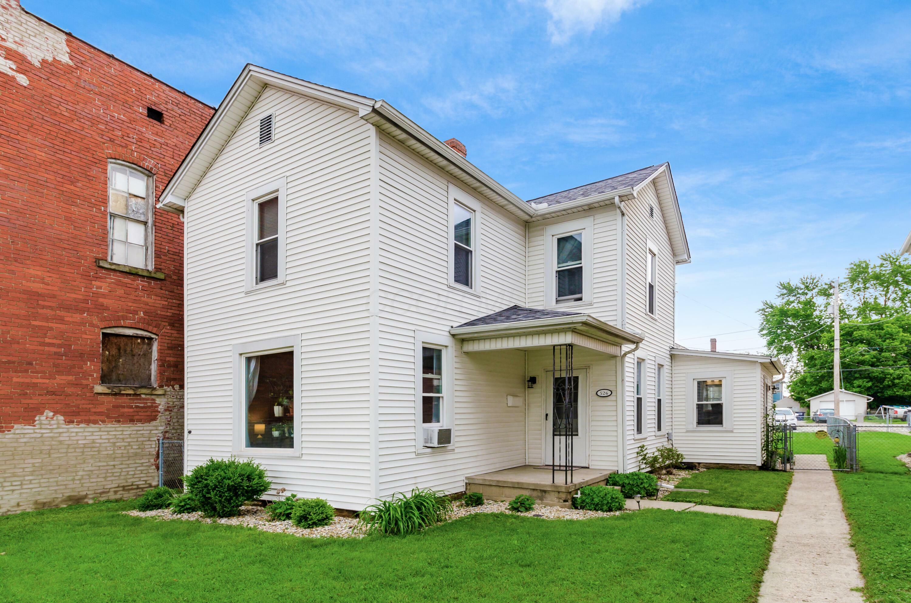 Property Photo: 526 N Columbus Street OH 43130