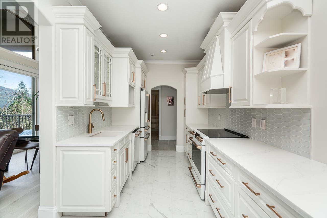 Property Photo: 3176 Plateau Boulevard 408 BC V3E 3J2