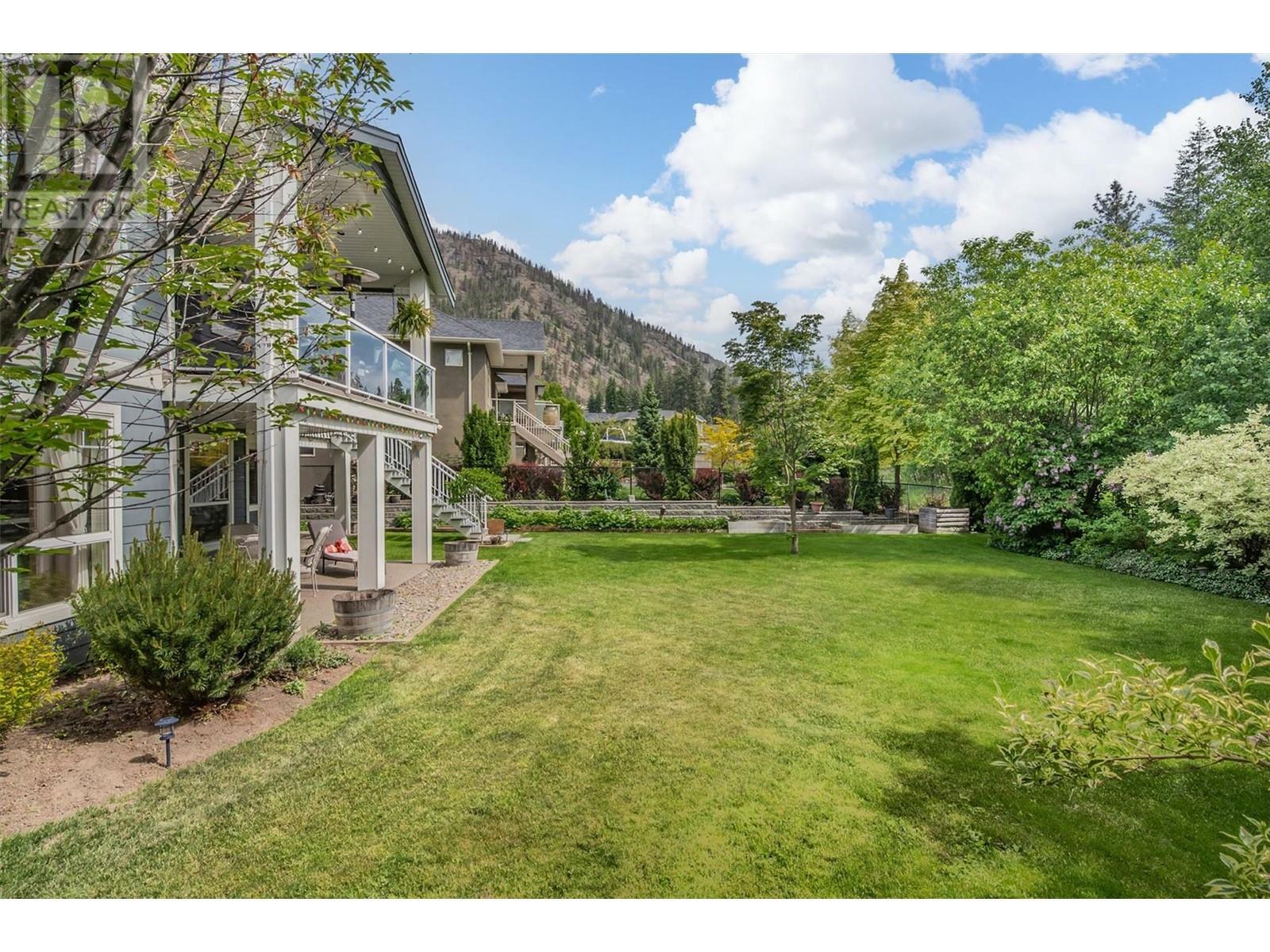 Property Photo: 2423 Paramount Drive BC V4T 3K4