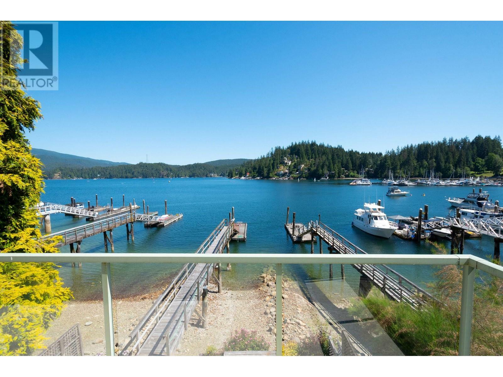 Property Photo: 2564 Panorama Drive BC V7G 1V5