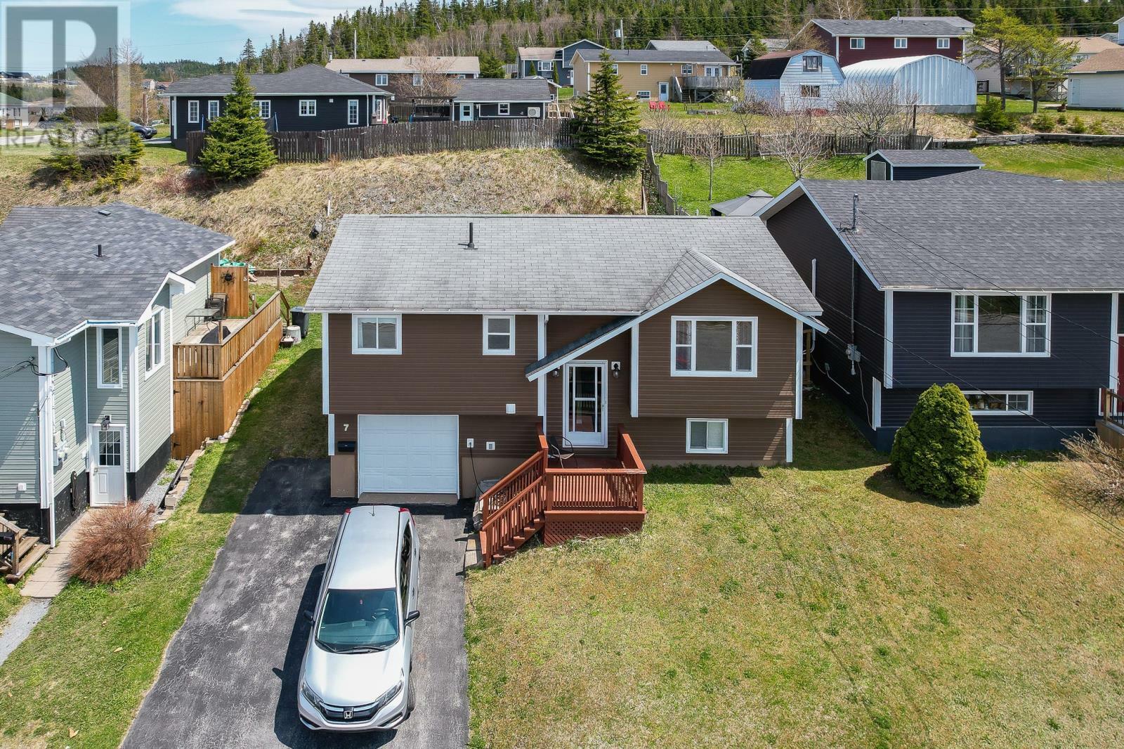 7 Country Lane  Massey Drive NL A2H 7H1 photo