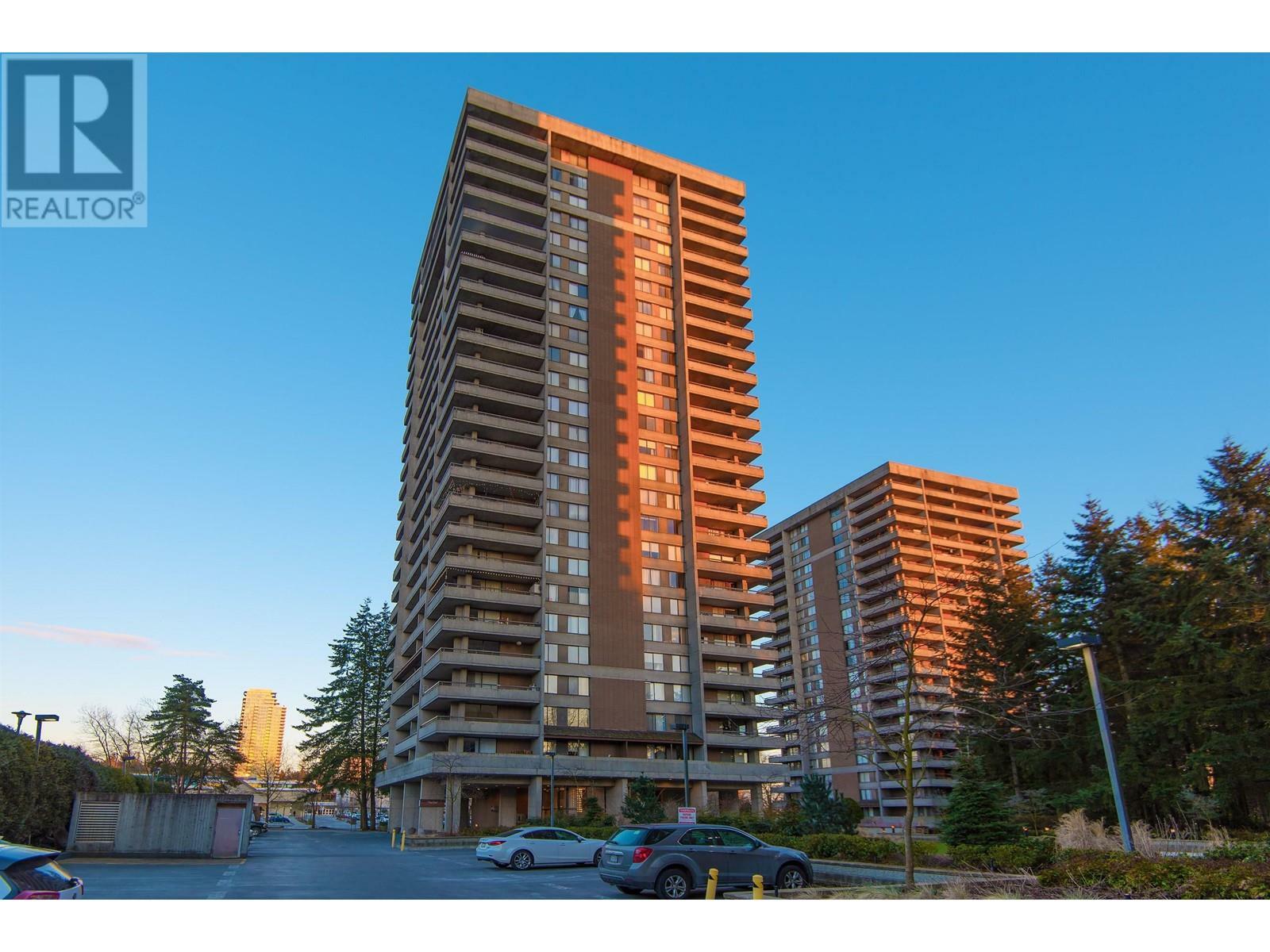 Property Photo: 3771 Bartlett Court 2206 BC V3J 7G8
