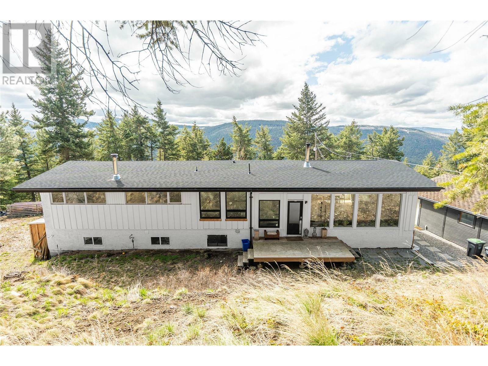 Property Photo: 8250 Sun Valley Road BC V1P 1J3