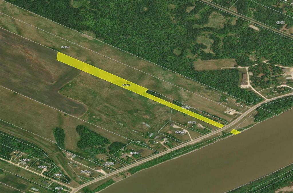 Property Photo: 1117 Breezy Point Road MB R0C 0P0