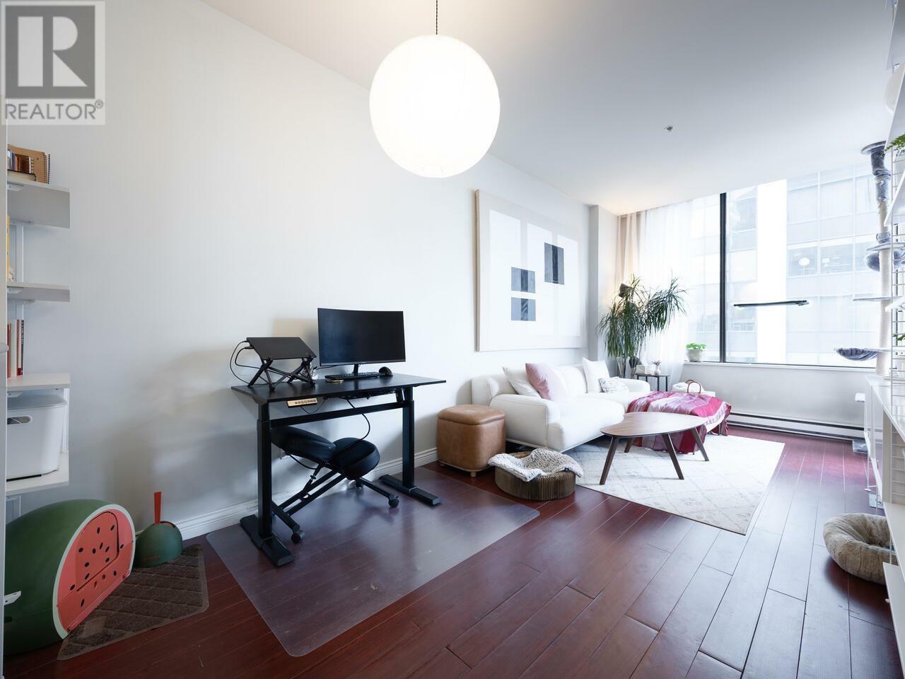 Property Photo: 1010 Howe Street 712 BC V6Z 1P5
