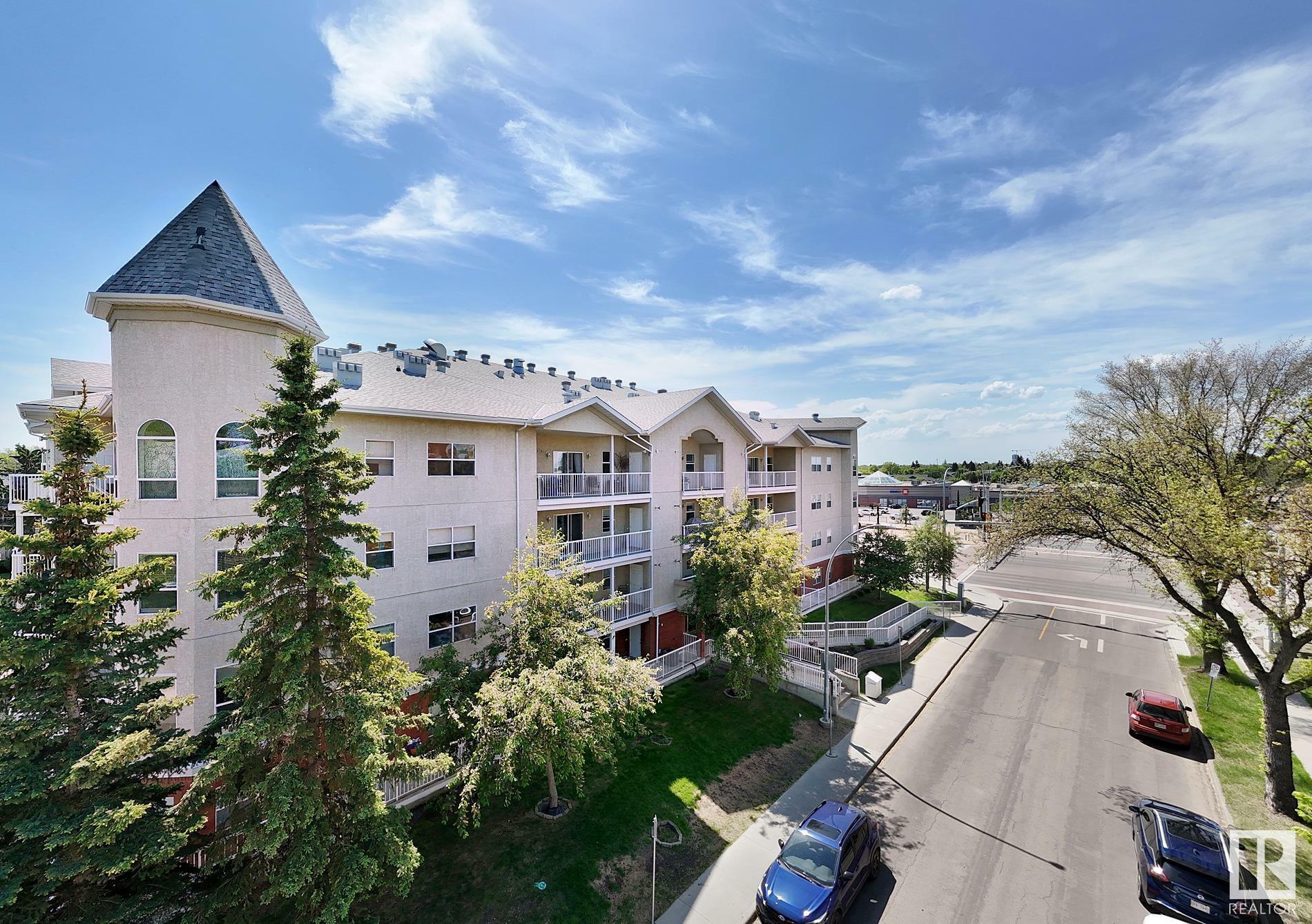 Photo de la propriété: 8215 84 Avenue NW 302 AB T6C 4R2