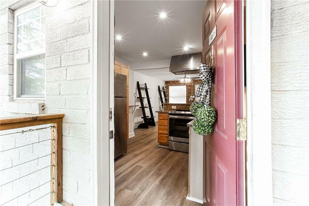 Property Photo: 40 Daniel Street SE 1 GA 30312