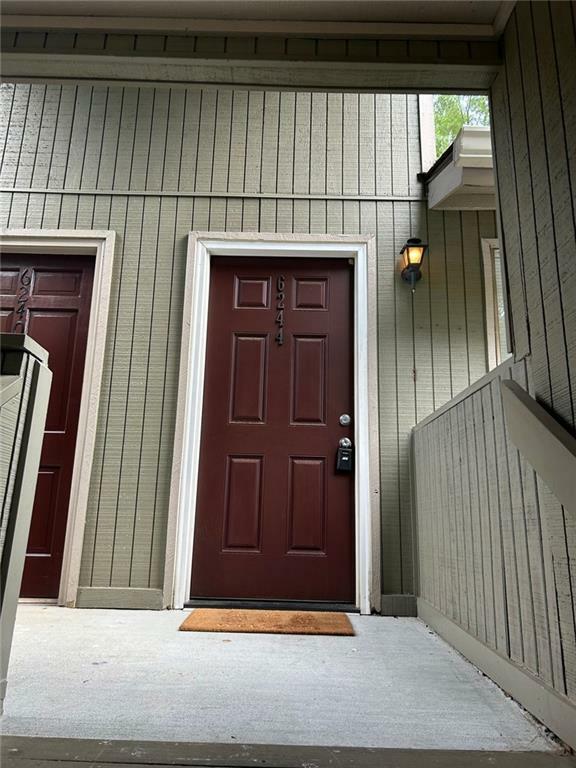 Property Photo: 6244 Overlook Road GA 30092