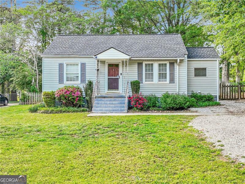 Property Photo: 118 Greenwood Street GA 30213
