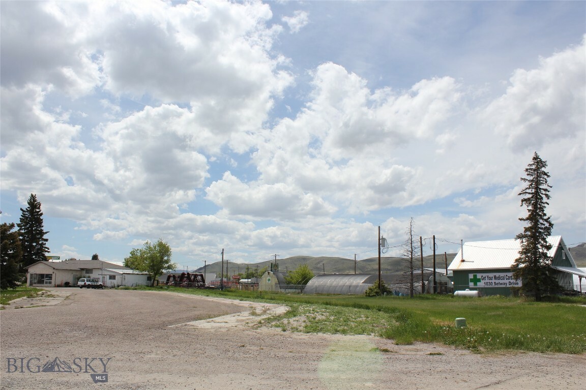 Property Photo: 775 N Montana MT 59725