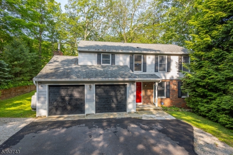 Property Photo: 15 Lisa Dr NJ 07422