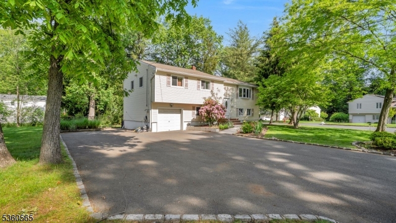 Property Photo: 71 Glendale Ave NJ 07039