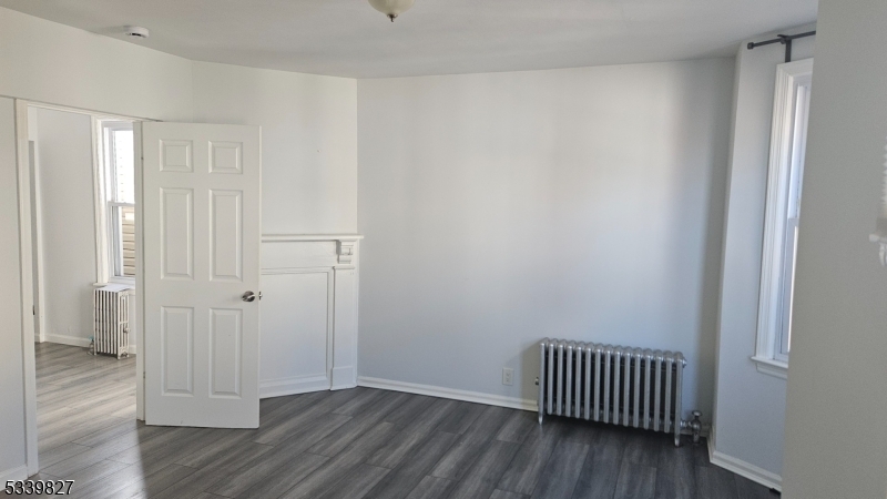 Property Photo:  31 Marne St  NJ 07105 