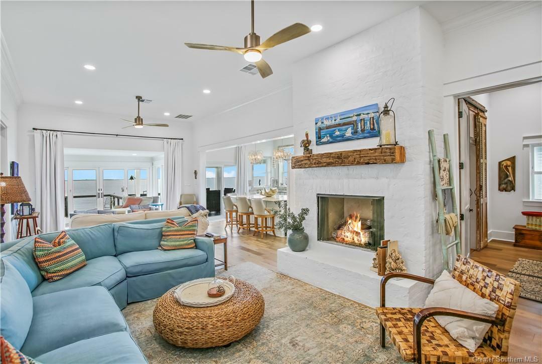 Property Photo: 115 Seagull Lane LA 70607