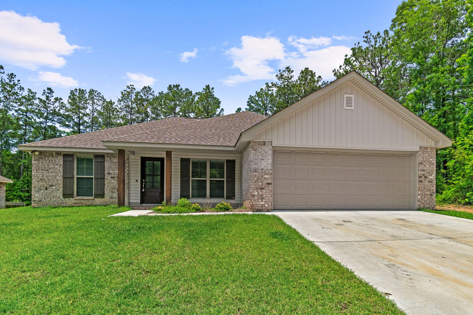 Property Photo: 21 Wilkerson Way MS 39482