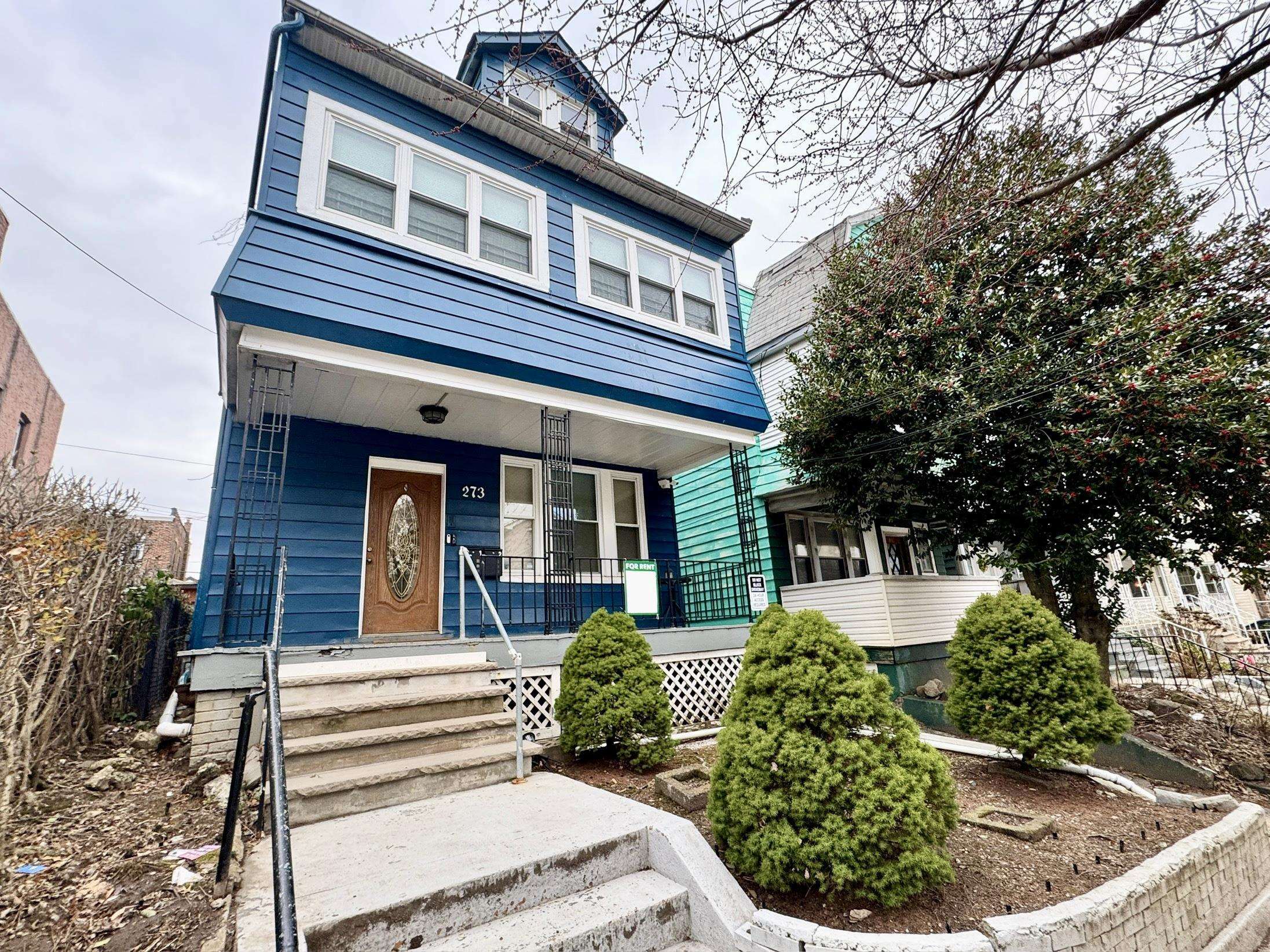 Property Photo: 273 Woodlawn Ave #2 NJ 07305