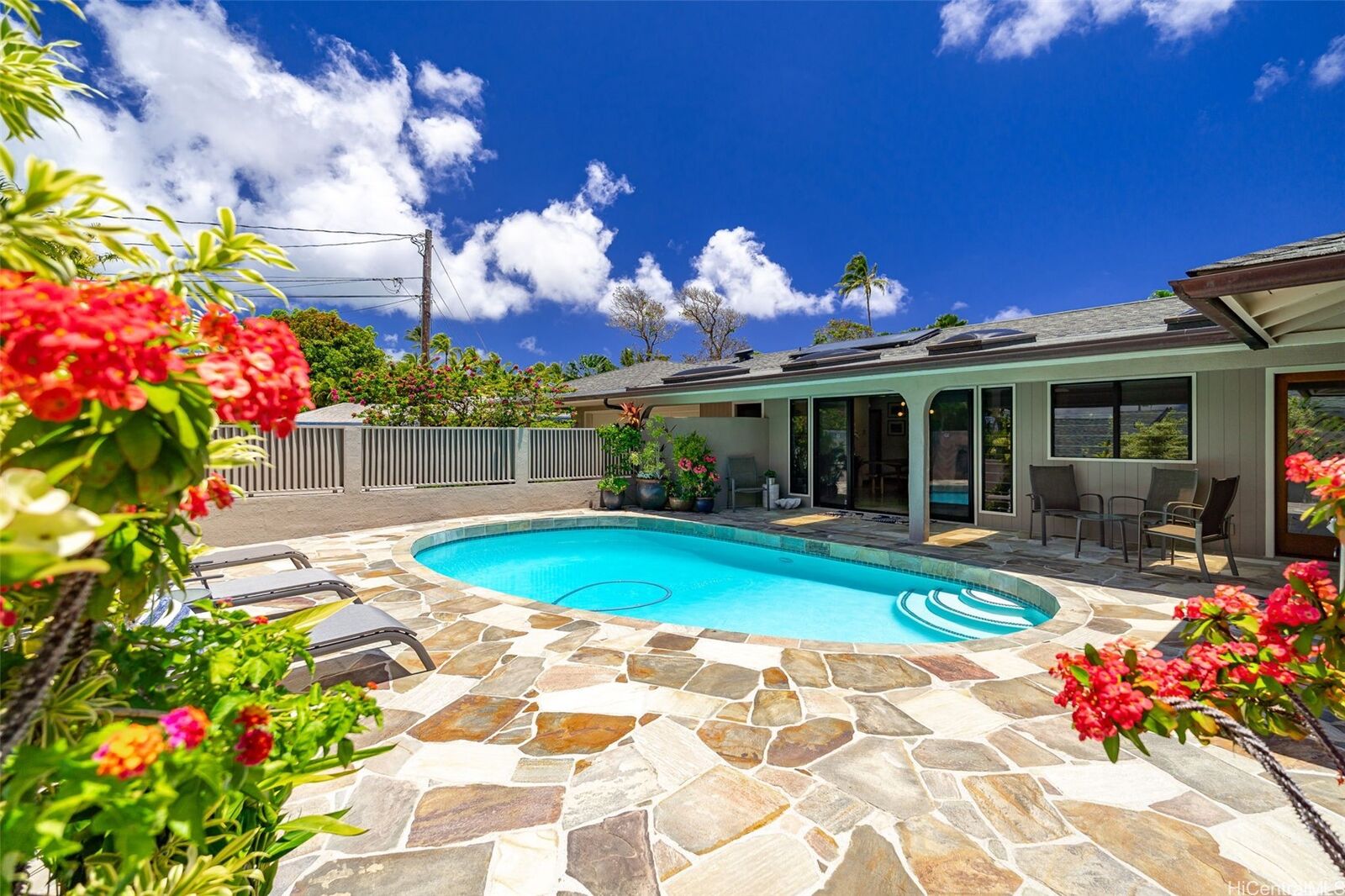 Property Photo:  176 Kaiholu Street  HI 96734 