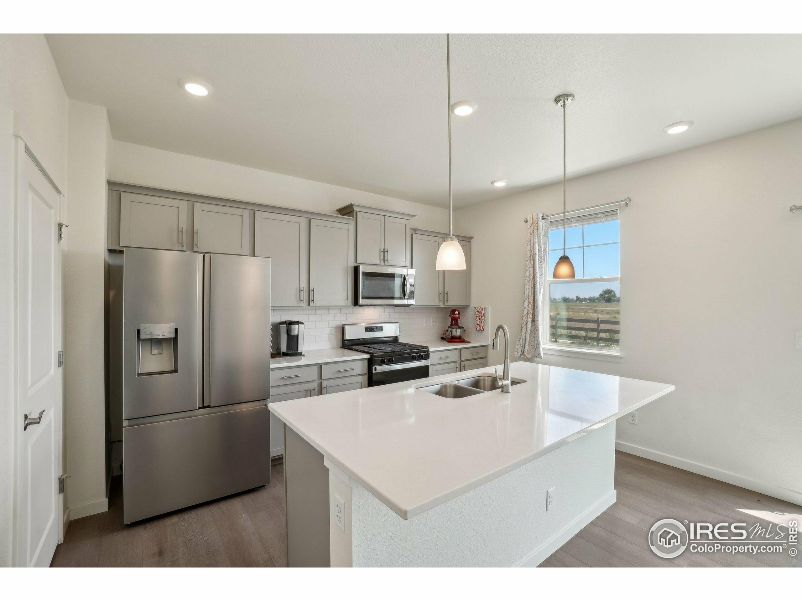 Property Photo: 1800 Vantage Pkwy CO 80513