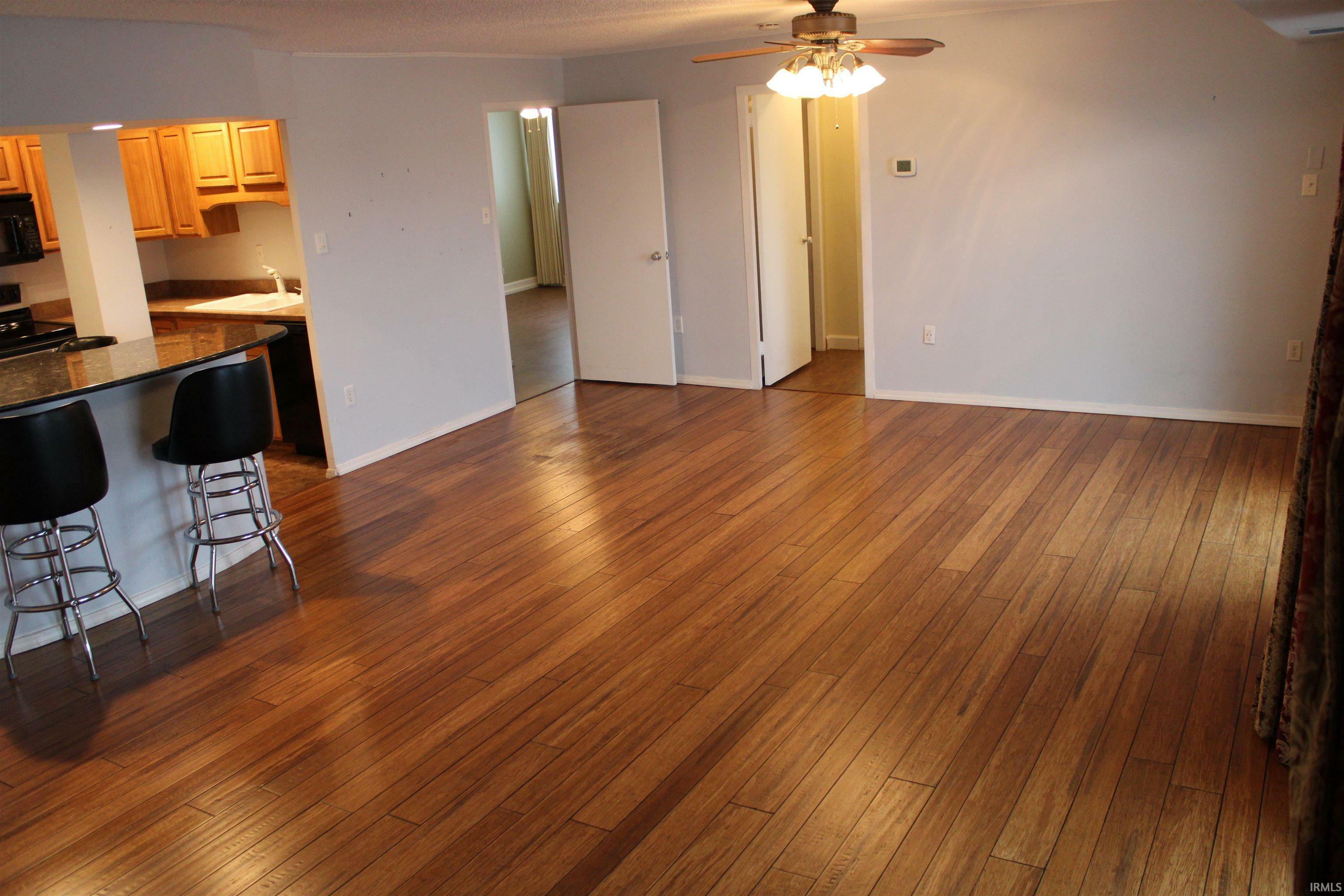 Property Photo: 1100 Erie Avenue 1007 IN 47715-4849
