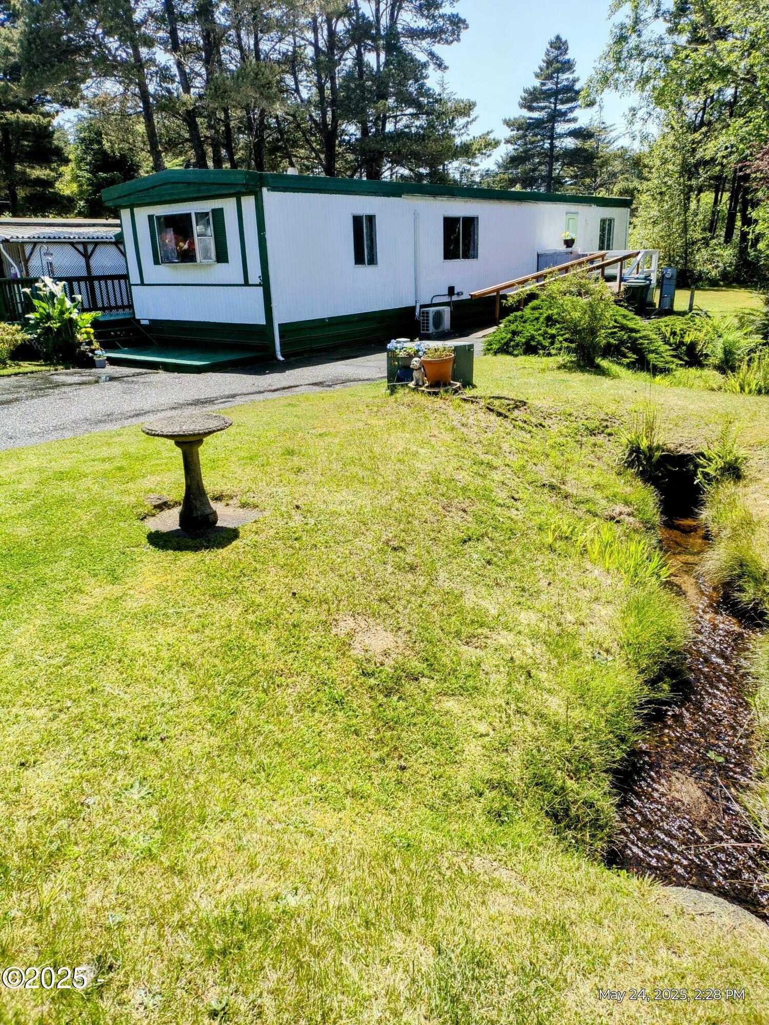 Property Photo: 5405 NW Pacific Coast Highway 3 OR 97394