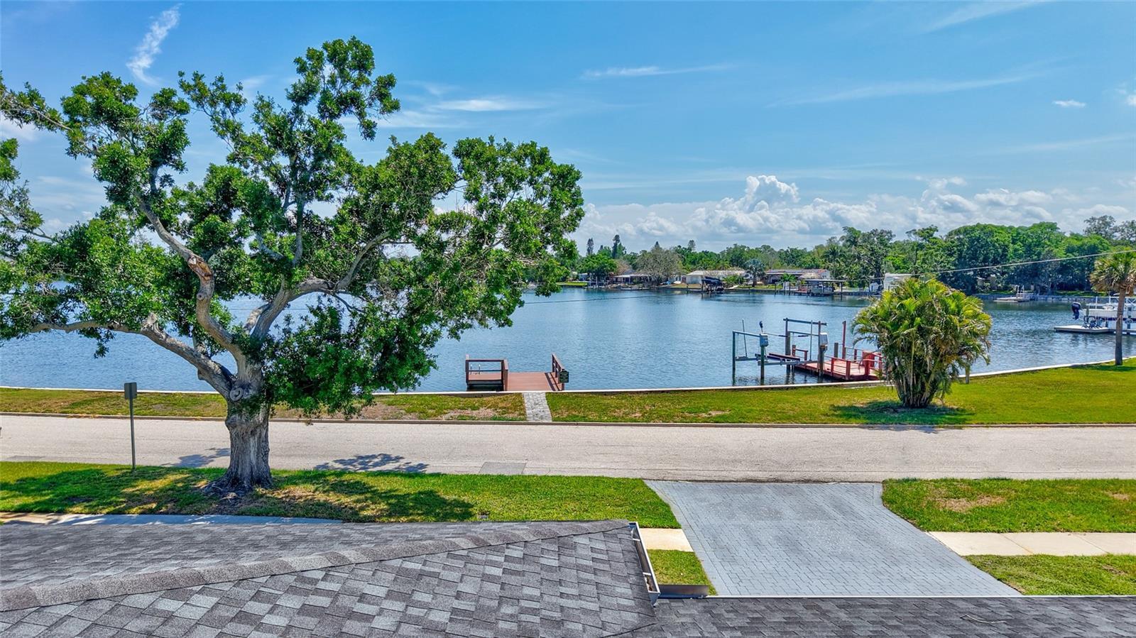 4321 Sunrise Drive S  St Petersburg FL 33705 photo