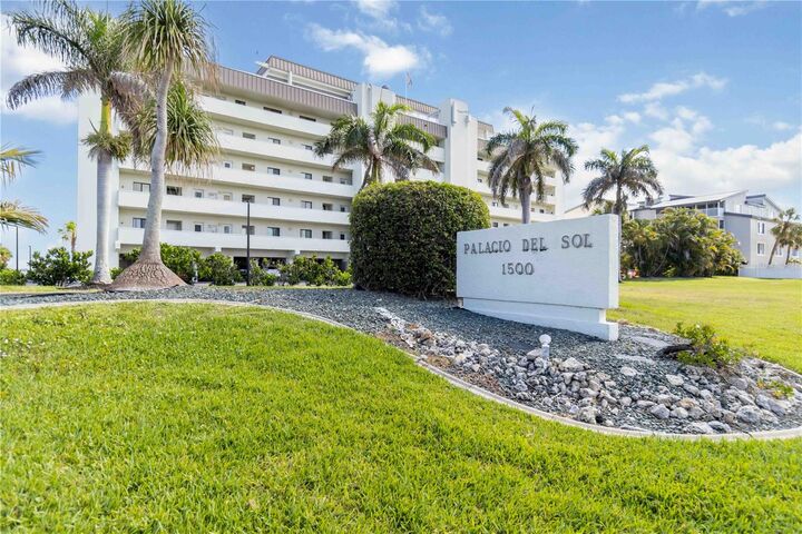 1500 Park Beach Circle 5E  Punta Gorda FL 33950 photo