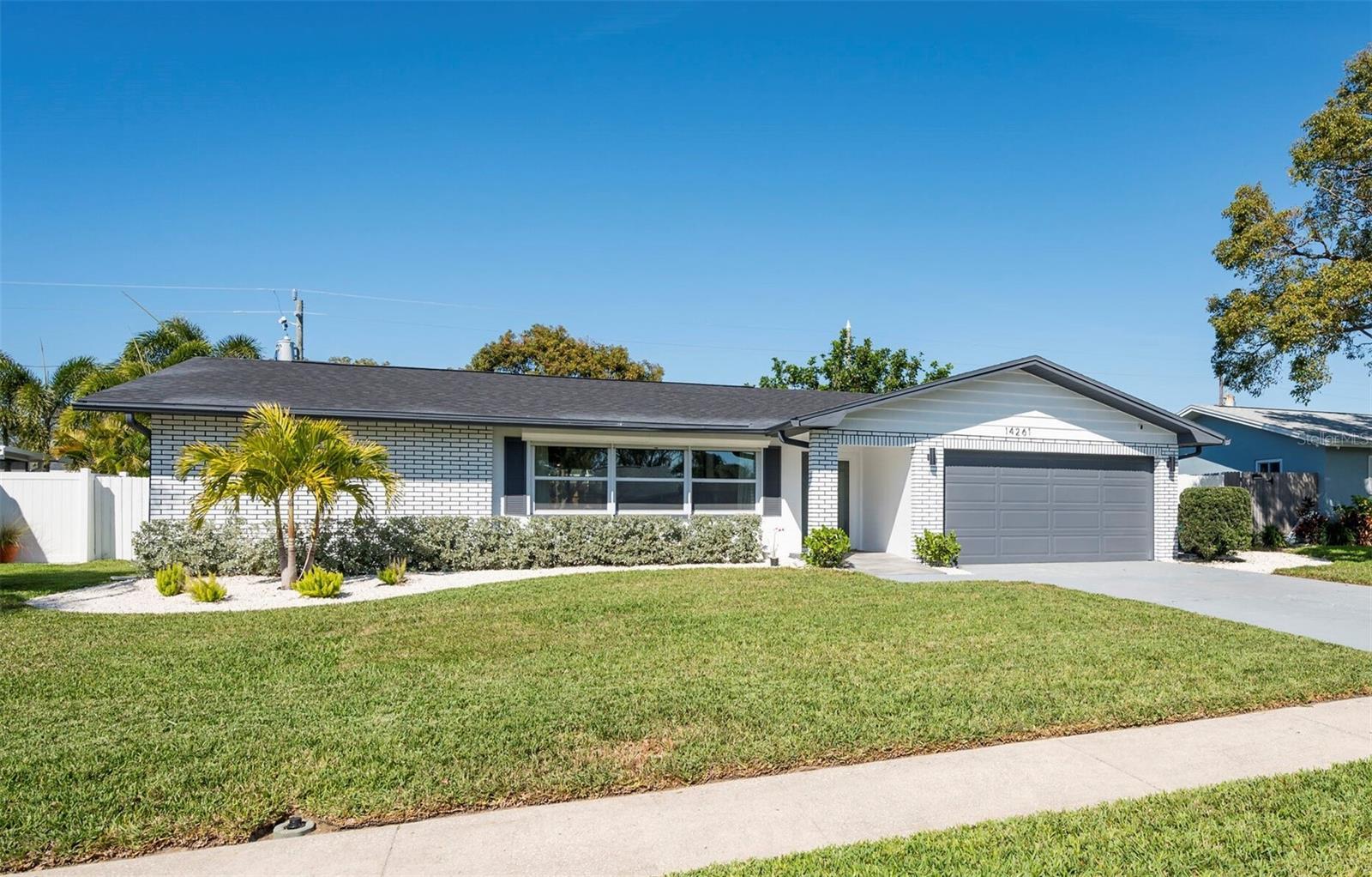 Property Photo:  14261 113th Avenue  FL 33774 