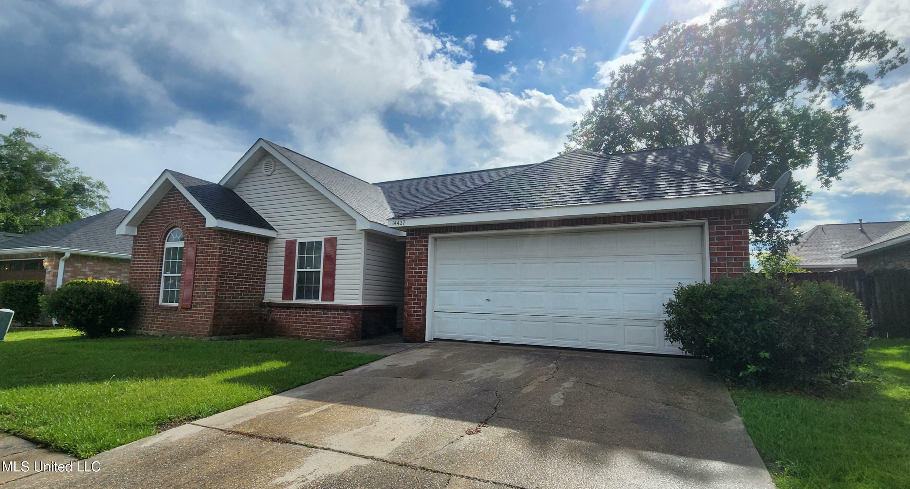 Property Photo:  14427 Williamsburg Drive  MS 39503 
