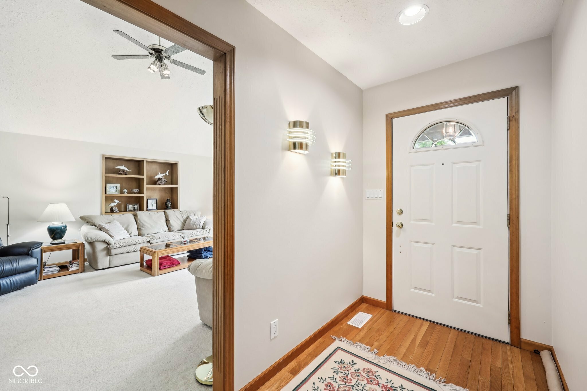 Property Photo: 412 Sonhatsett Drive IN 46074
