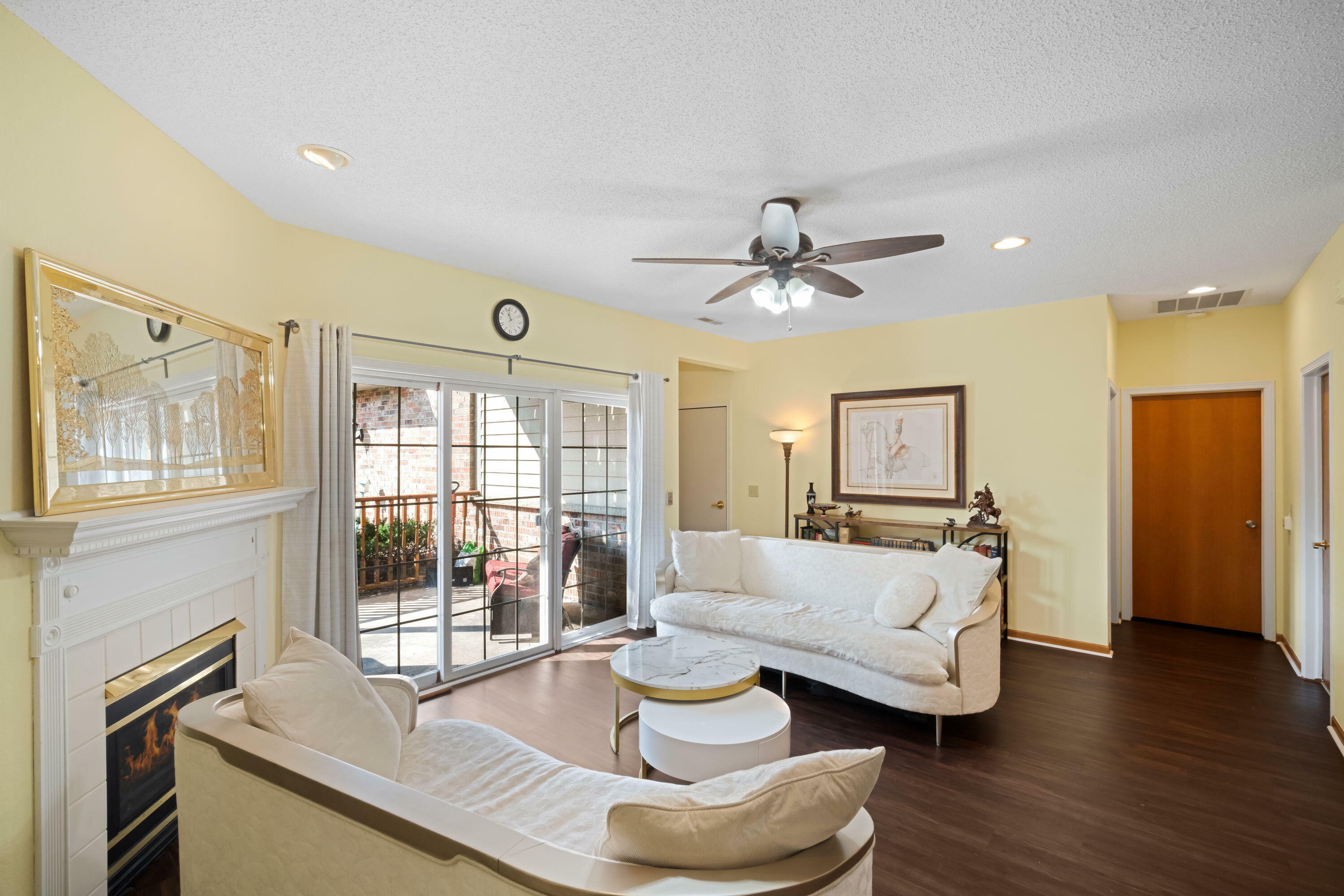 Property Photo: 628 Hillcrest Rd B WI 53080